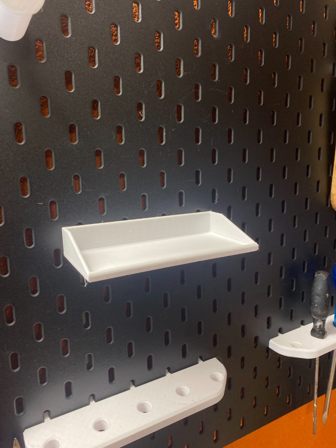 #45 Skadis tray shelf — vue 18