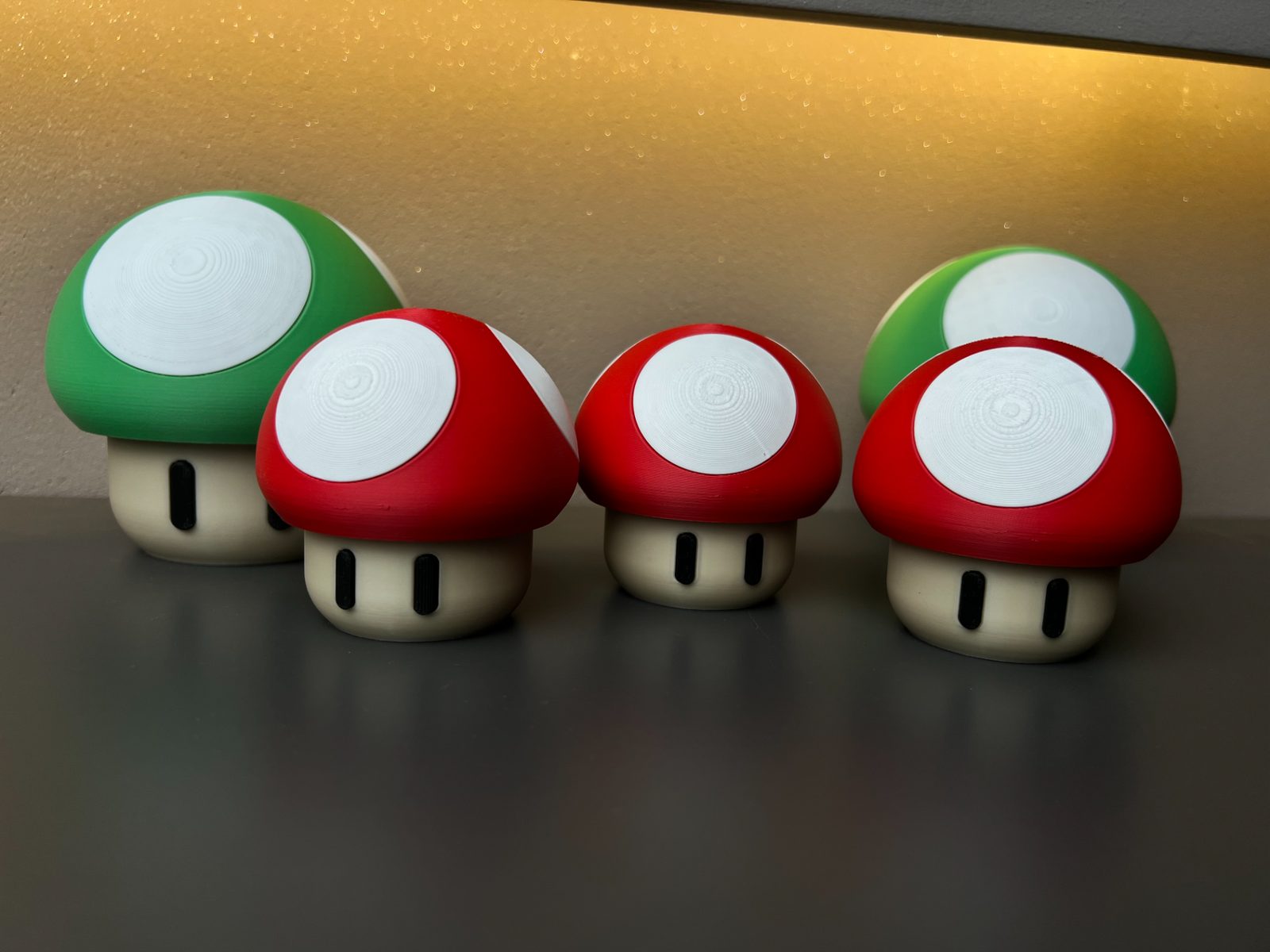#46 MINIS Super Mario 1up mushroom Pilz container box — vue 3
