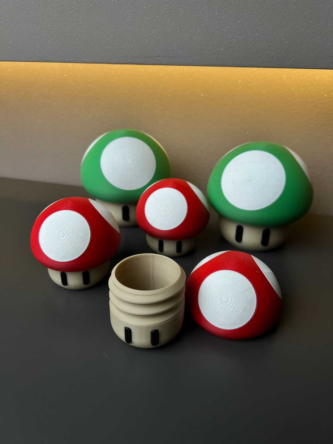 #46 MINIS Super Mario 1up mushroom Pilz container box — vue 4