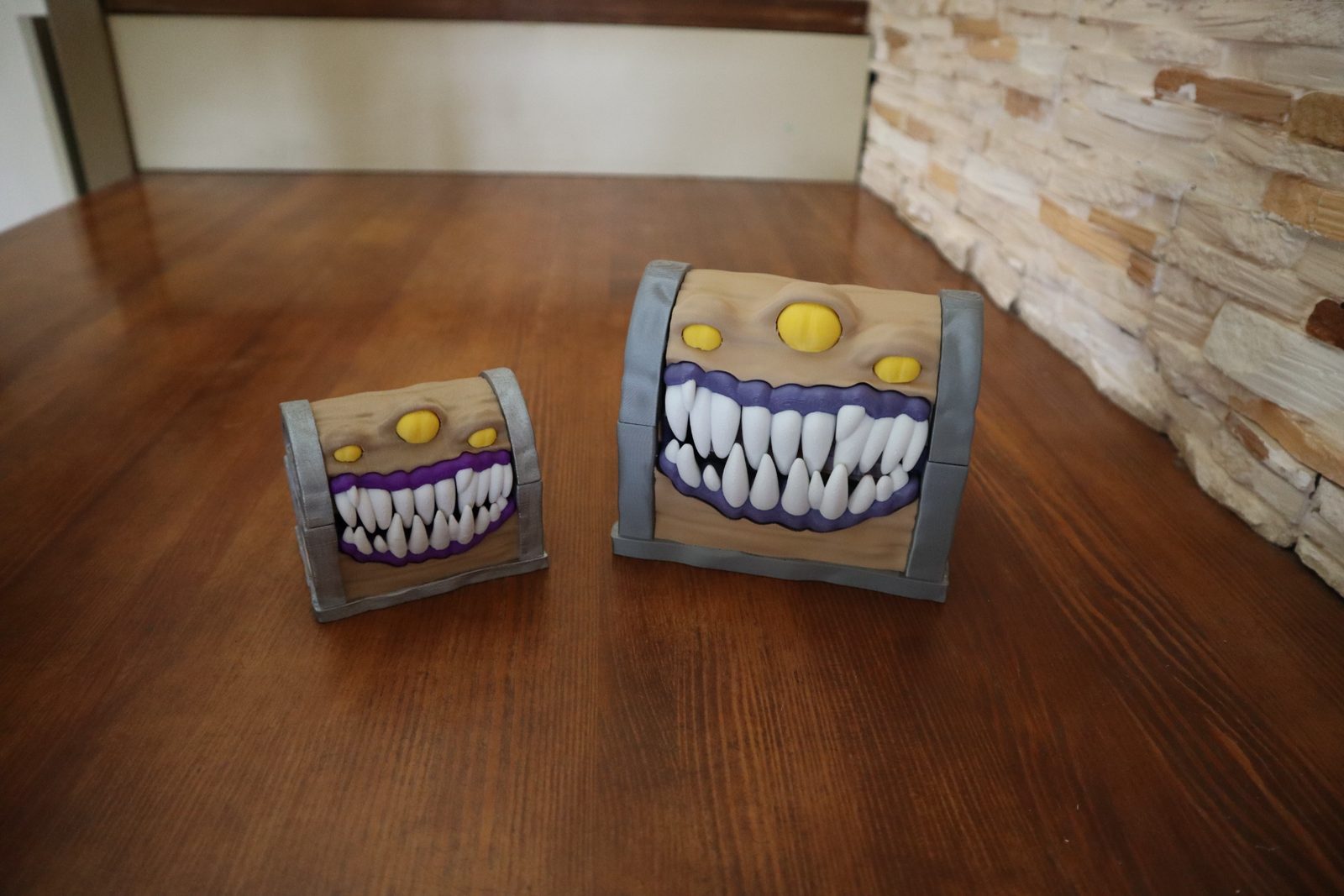 #46 Working Mimic Chest (with Double Bottom) — vue 1