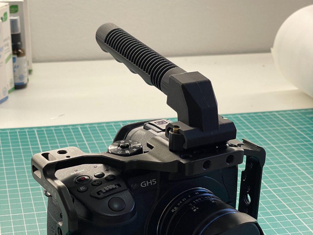 #47 Camera Top Handle for Nato Rail — vue 2
