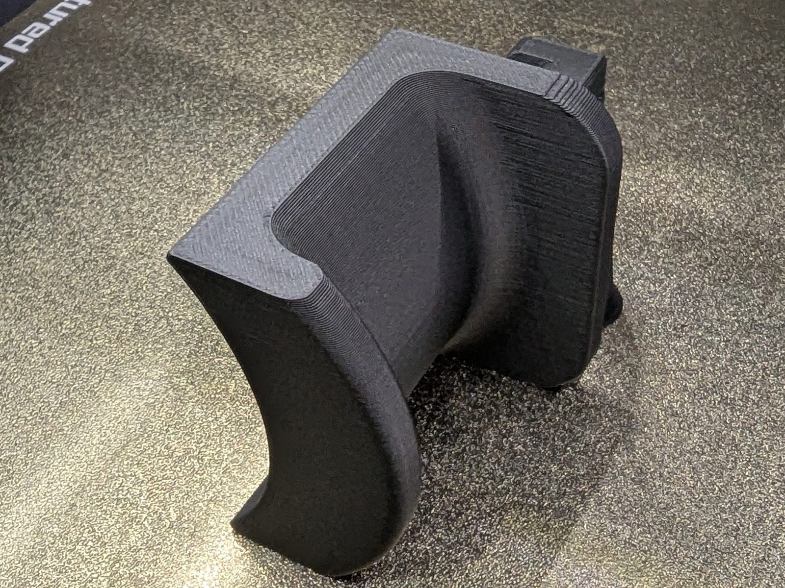 #48 Ikea Skadis Headphone Holder — vue 5