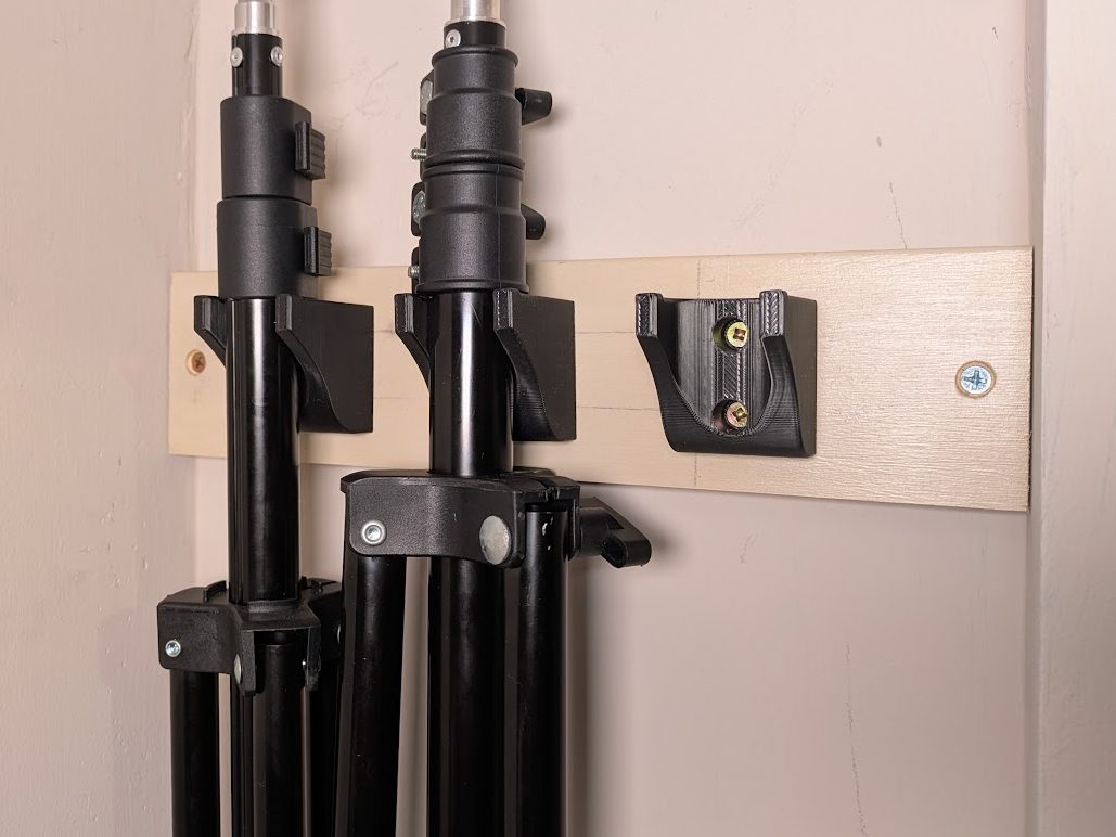 #48 Light Stand Wall Mount for Neweer and Generic — vue 2