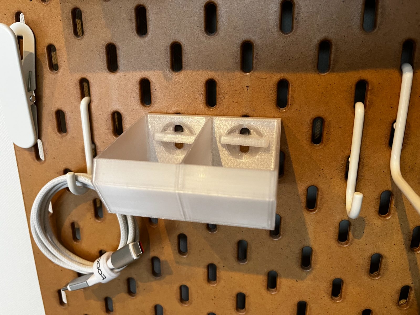 #49 IKEA SKADIS TRAY — vue 4