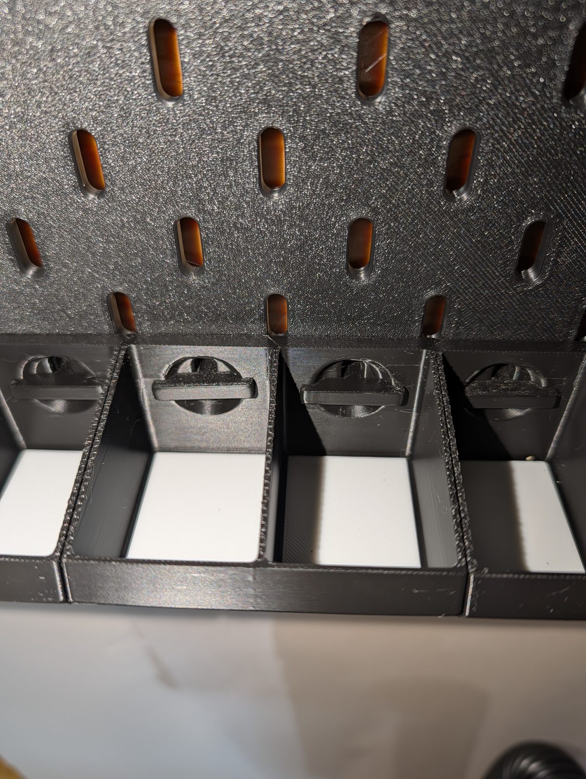 #49 IKEA SKADIS TRAY — vue 6
