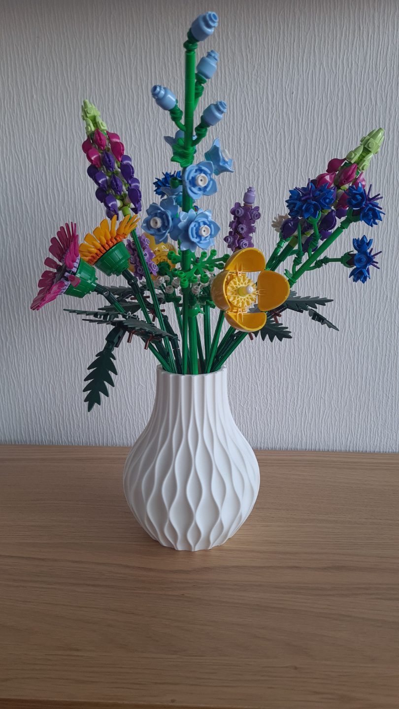 #50 Vase for brick flowers v2 — vue 12