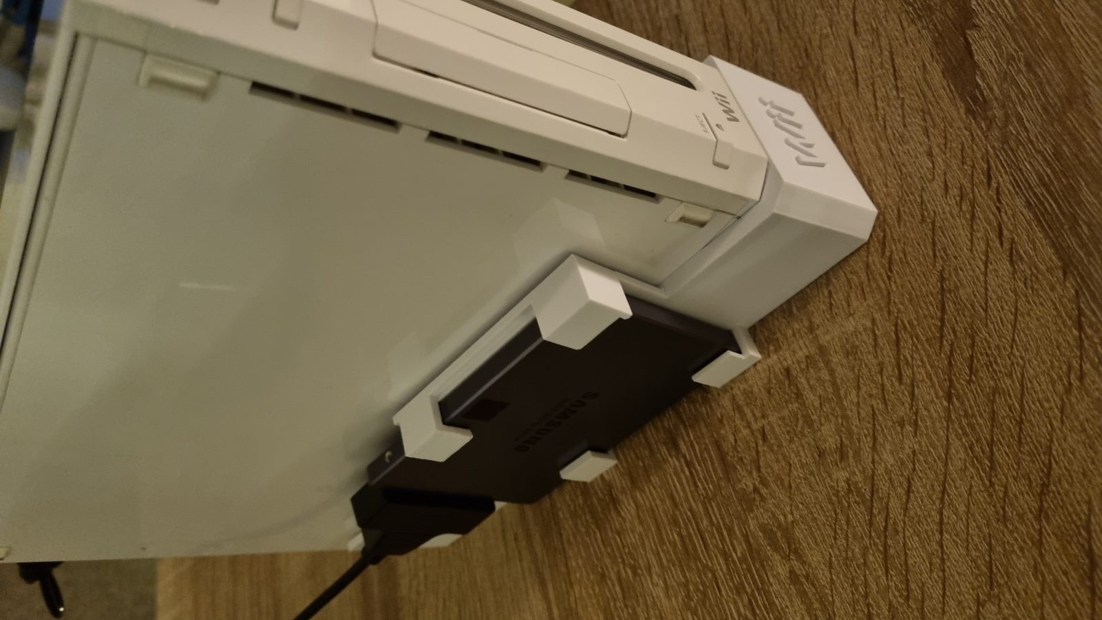 #51 Nintendo Wii Stand With 2,5 Harddrive Ssd — vue 4
