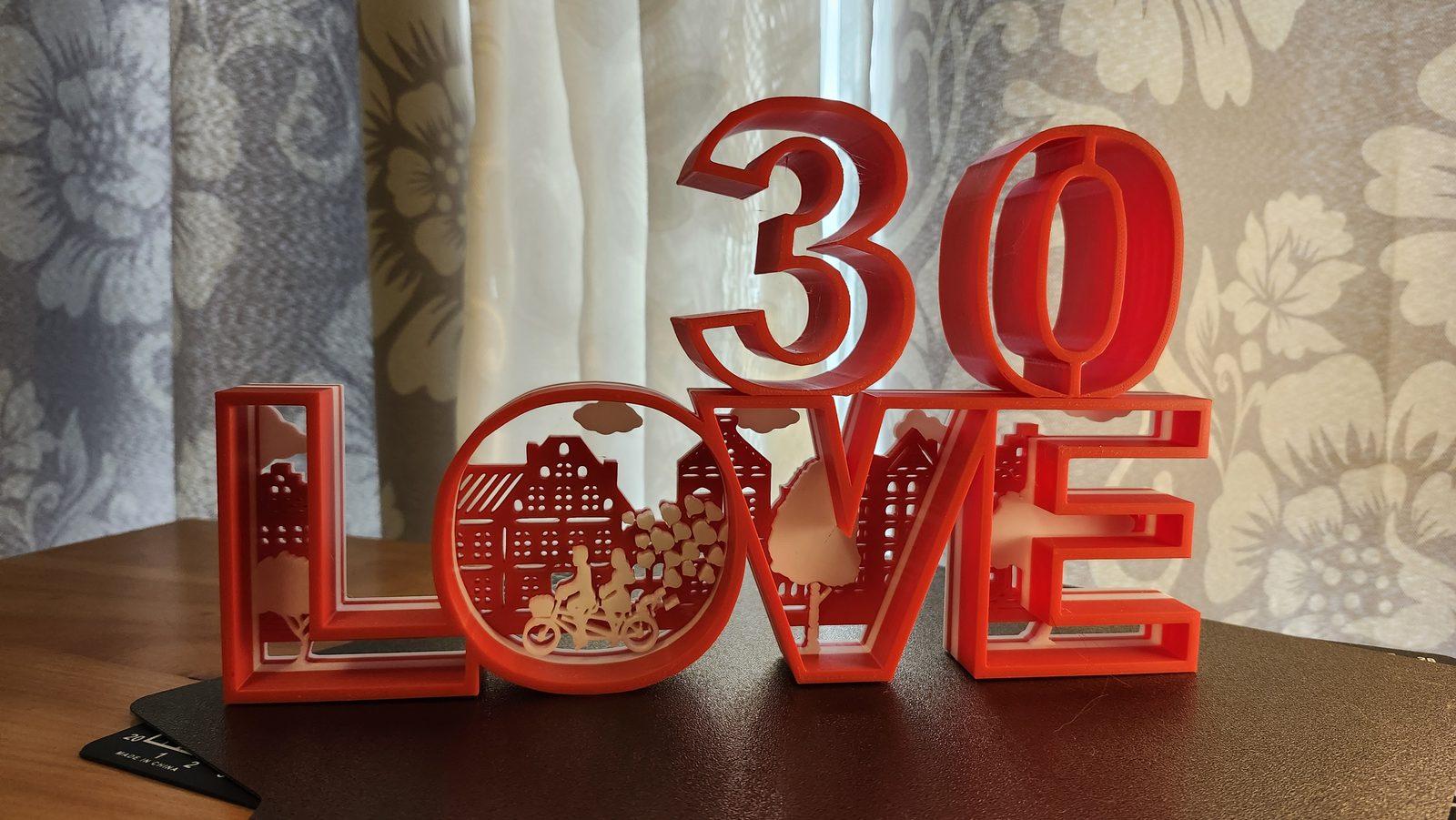 #54 Love sign with anniversary number — vue 10