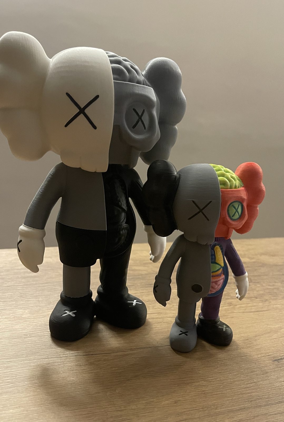 #56 KAWS x FUNKO - SECTION (Companion) — vue 17