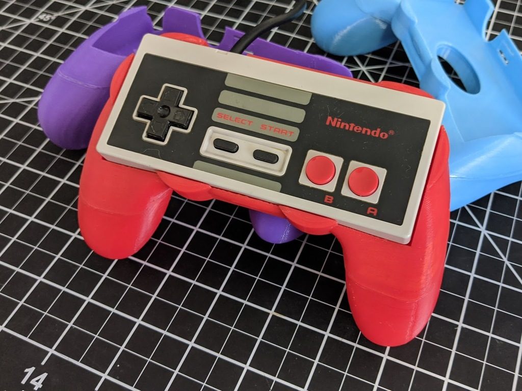#58 NES CONTROLLER GRIP — vue 2