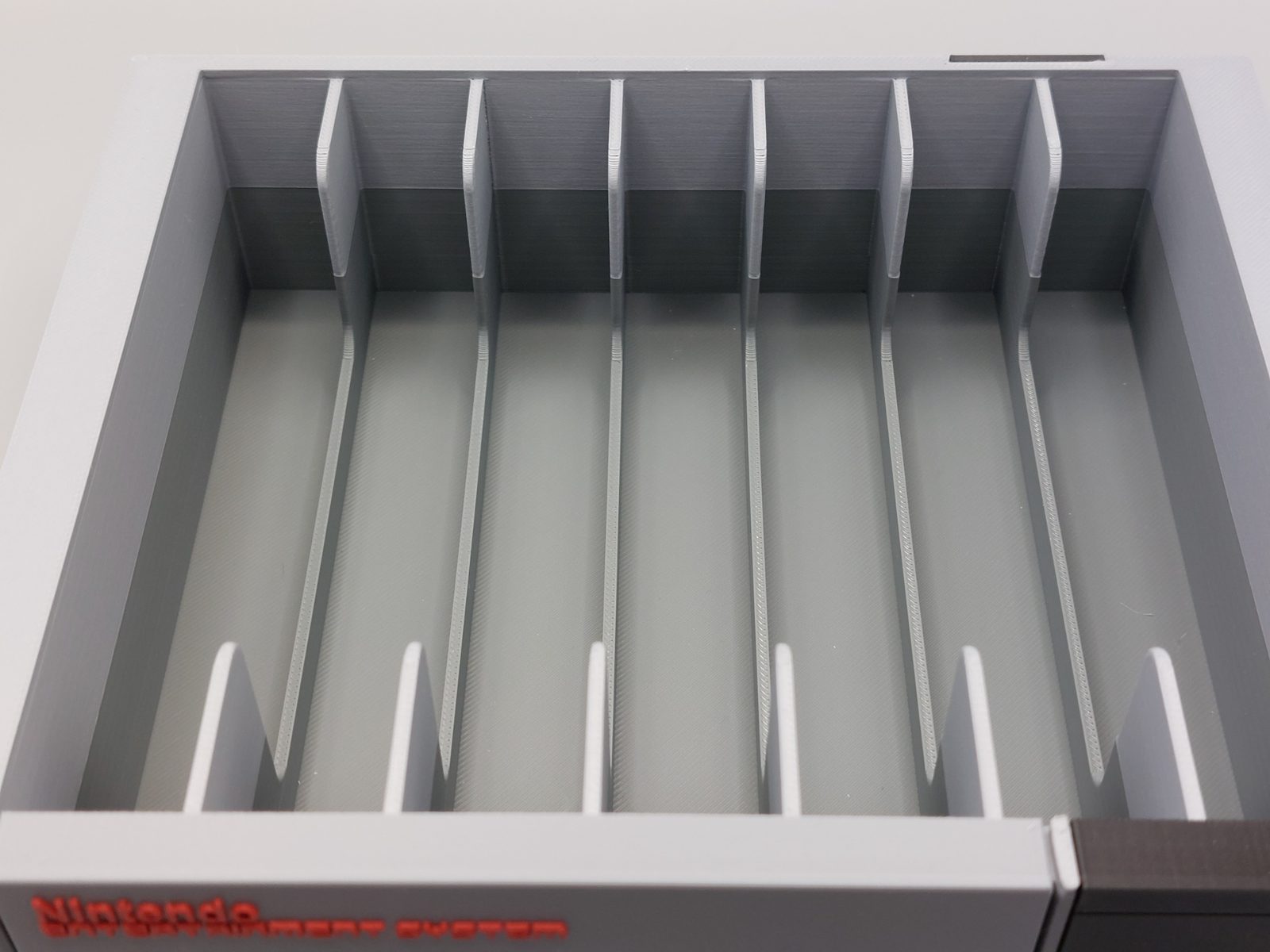 #59 Nintendo NES Game Cartridge Display Stand Holder — vue 8