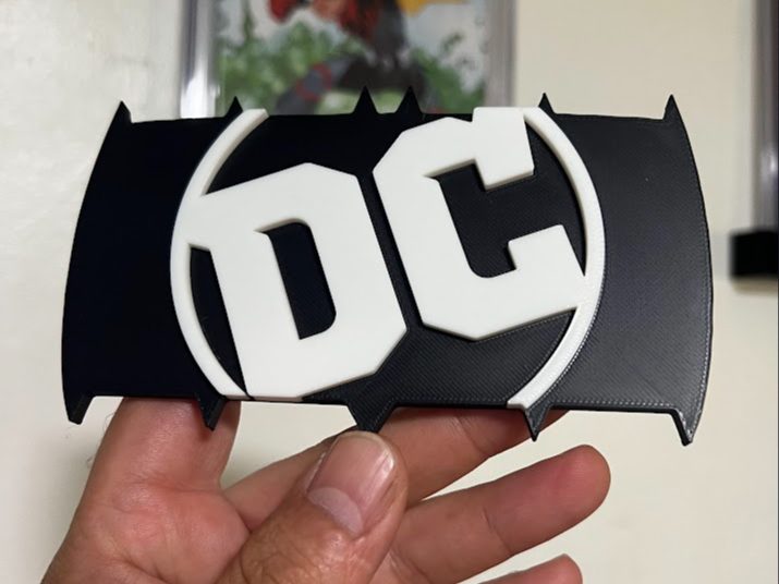#61 Absolute Batman DC Logo - Bar Magnet - 6 inch — vue 1