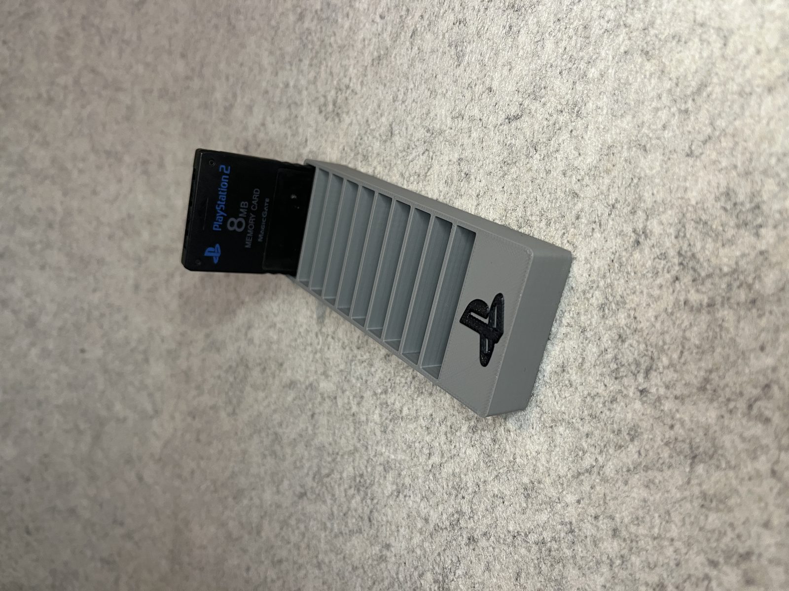 #62 Stand holder for PlayStation PS1 memory card — vue 7