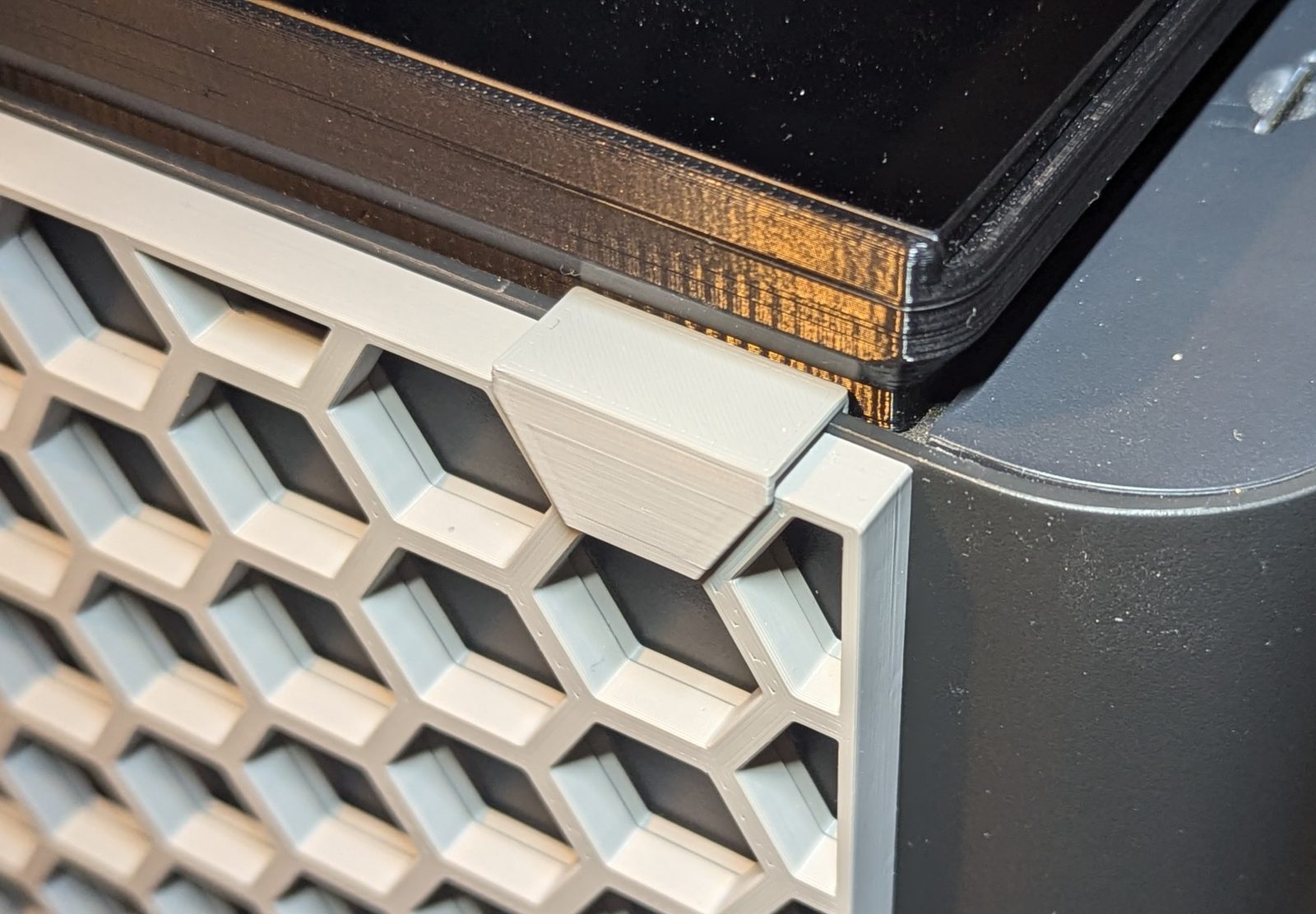 #64 Printer Side Panel Honeycomb Storage Wall — vue 8