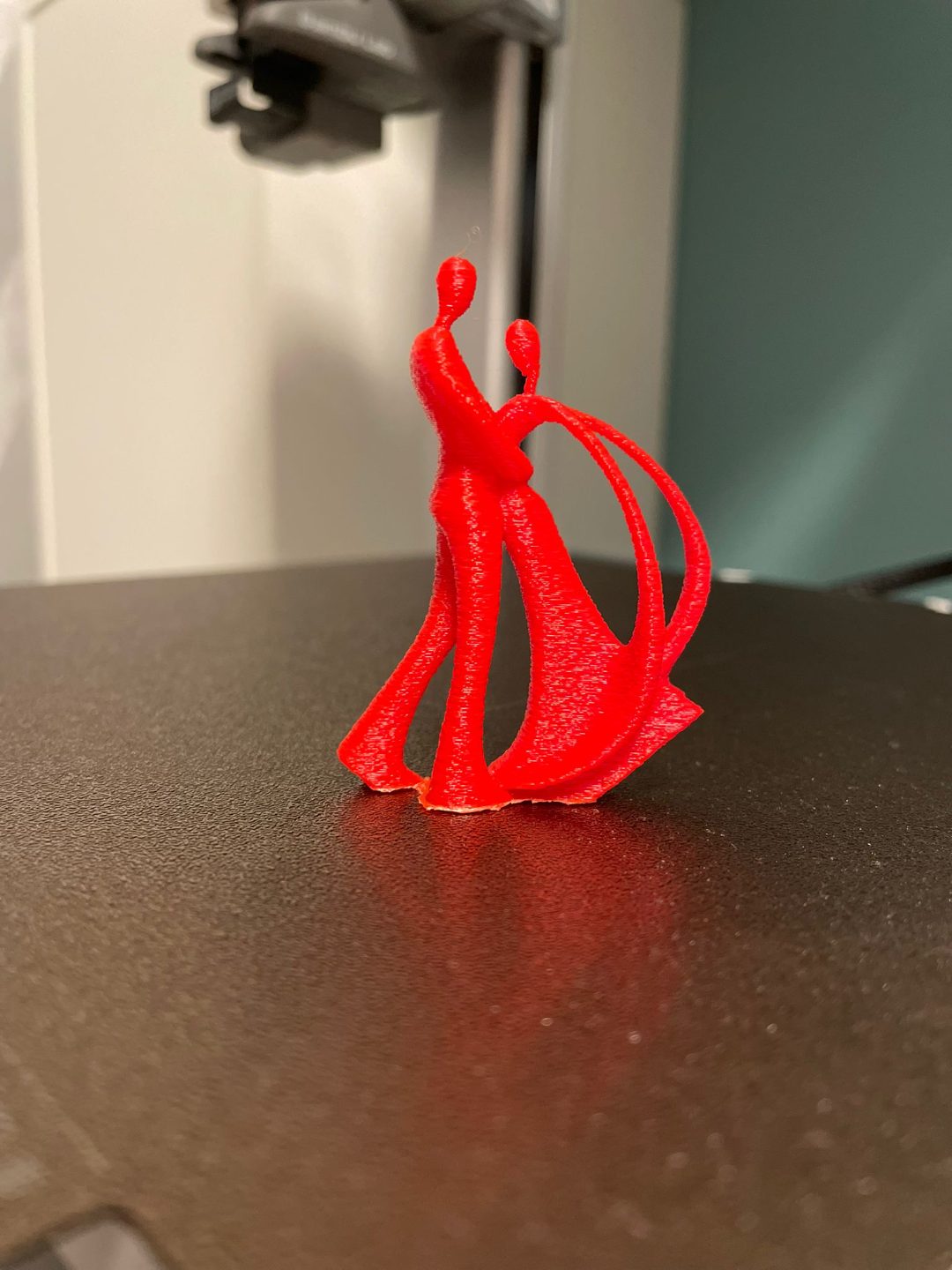 #65 Couple valentine statue — vue 3