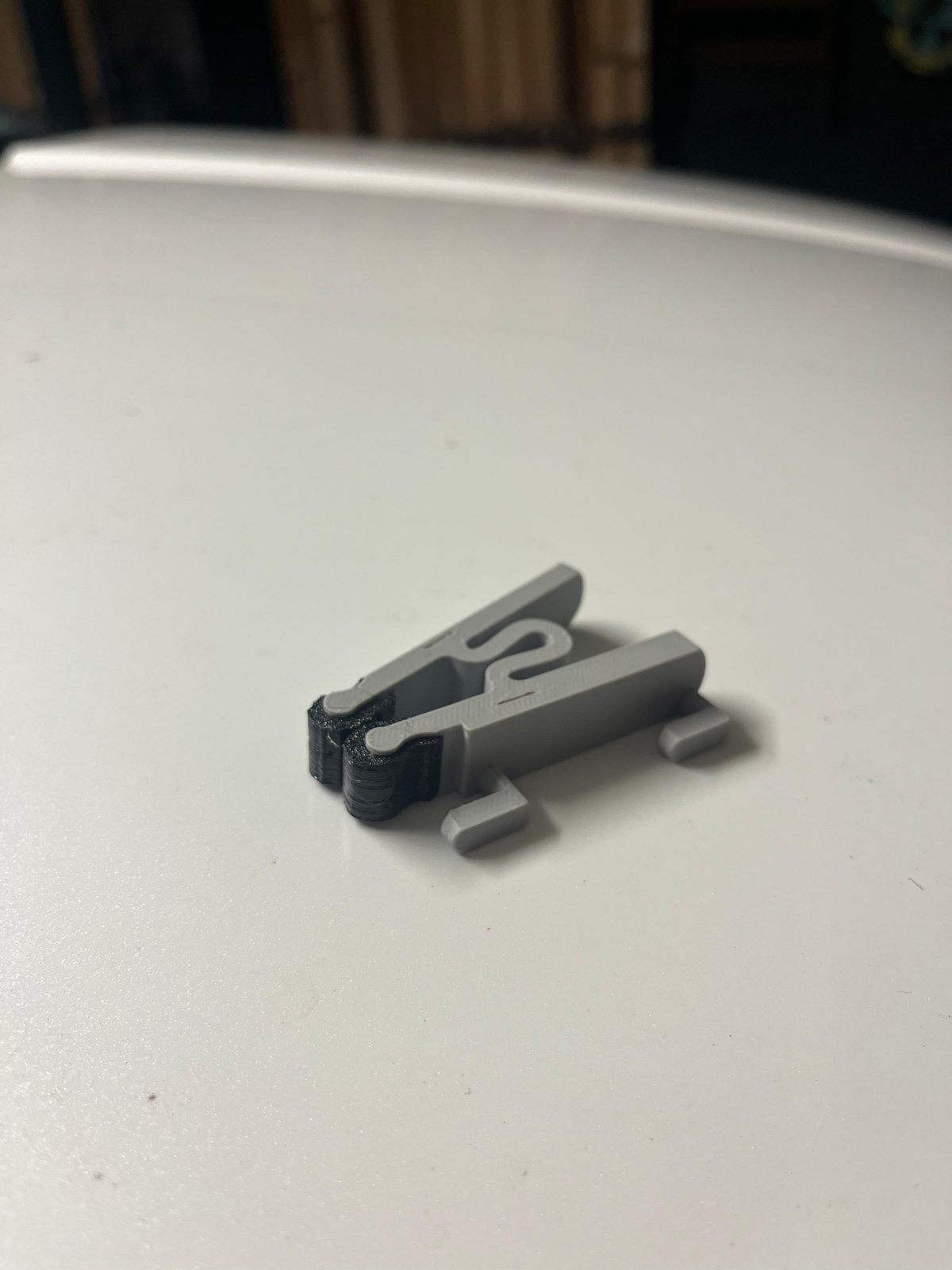 #68 SKÅDIS Firm-Grip Clip — vue 3