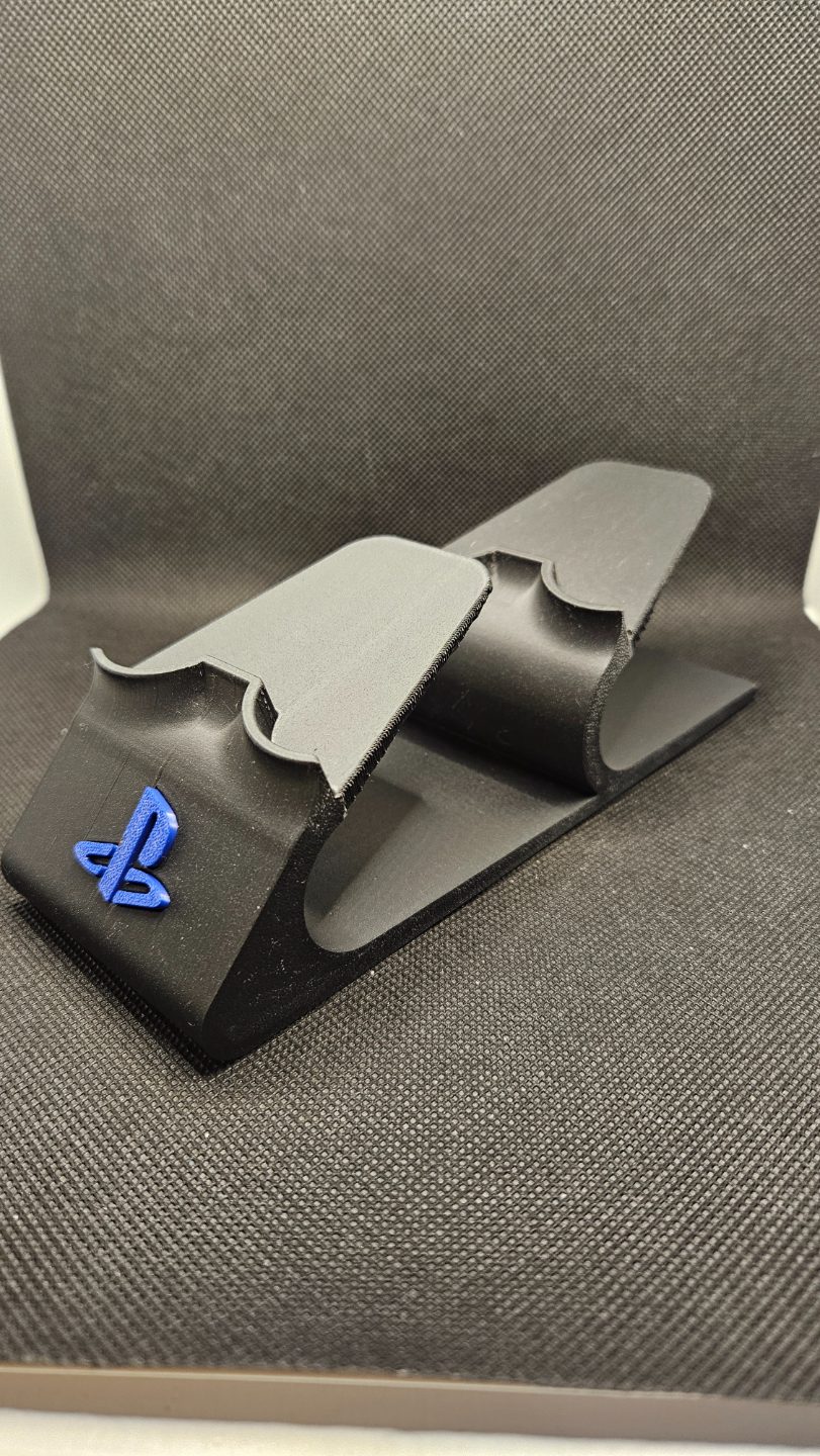 #72 PS3 Dual Shock Controller Double Stand with Logo — vue 5