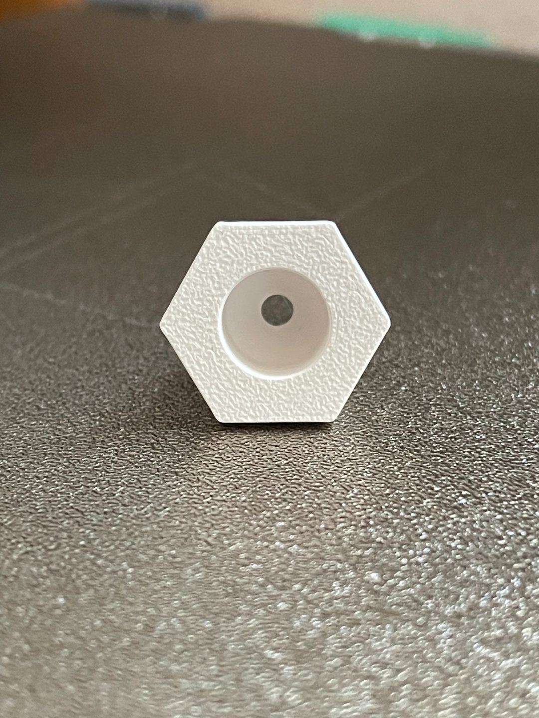 #75 Honeycomb storage wall — vue 19