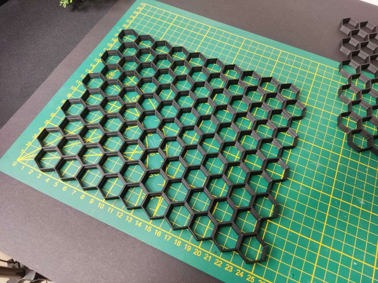 #75 Honeycomb storage wall — vue 23