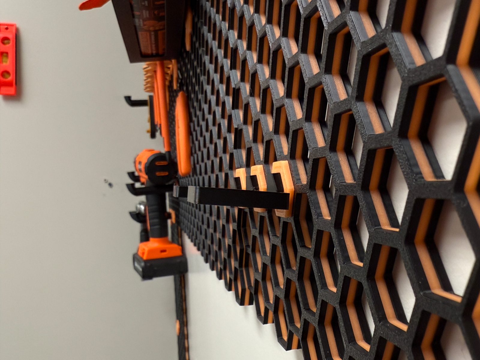 #75 Honeycomb storage wall — vue 24