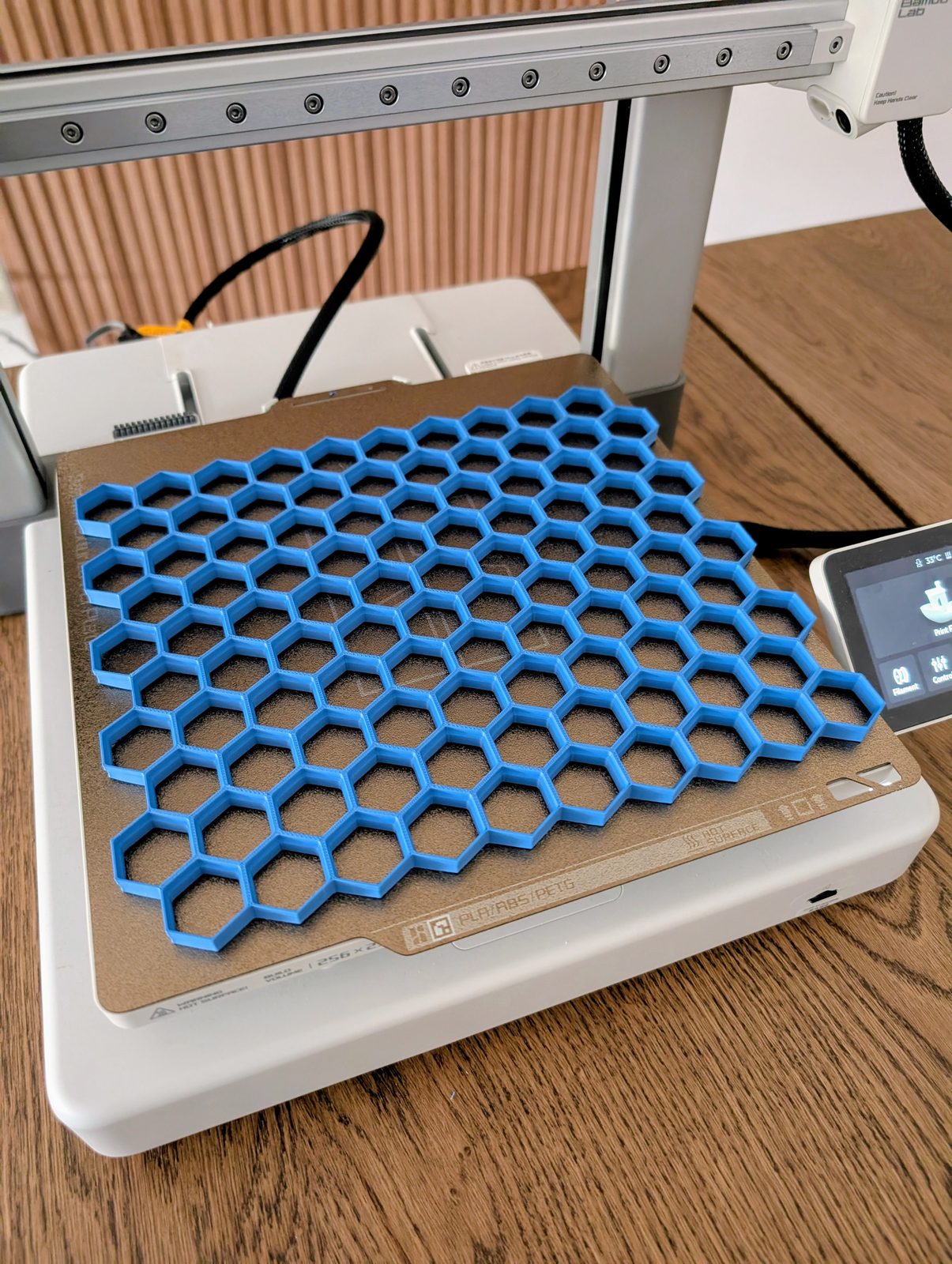 #75 Honeycomb storage wall — vue 33