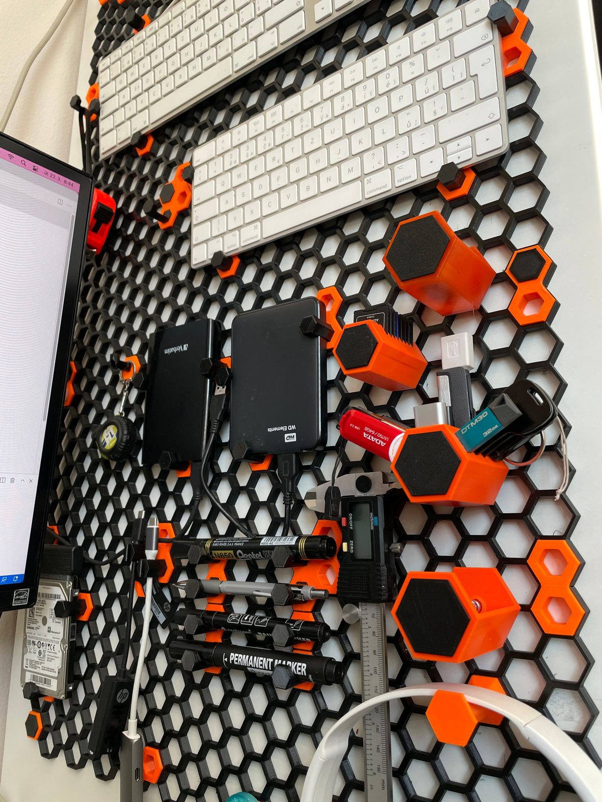 #75 Honeycomb storage wall — vue 34