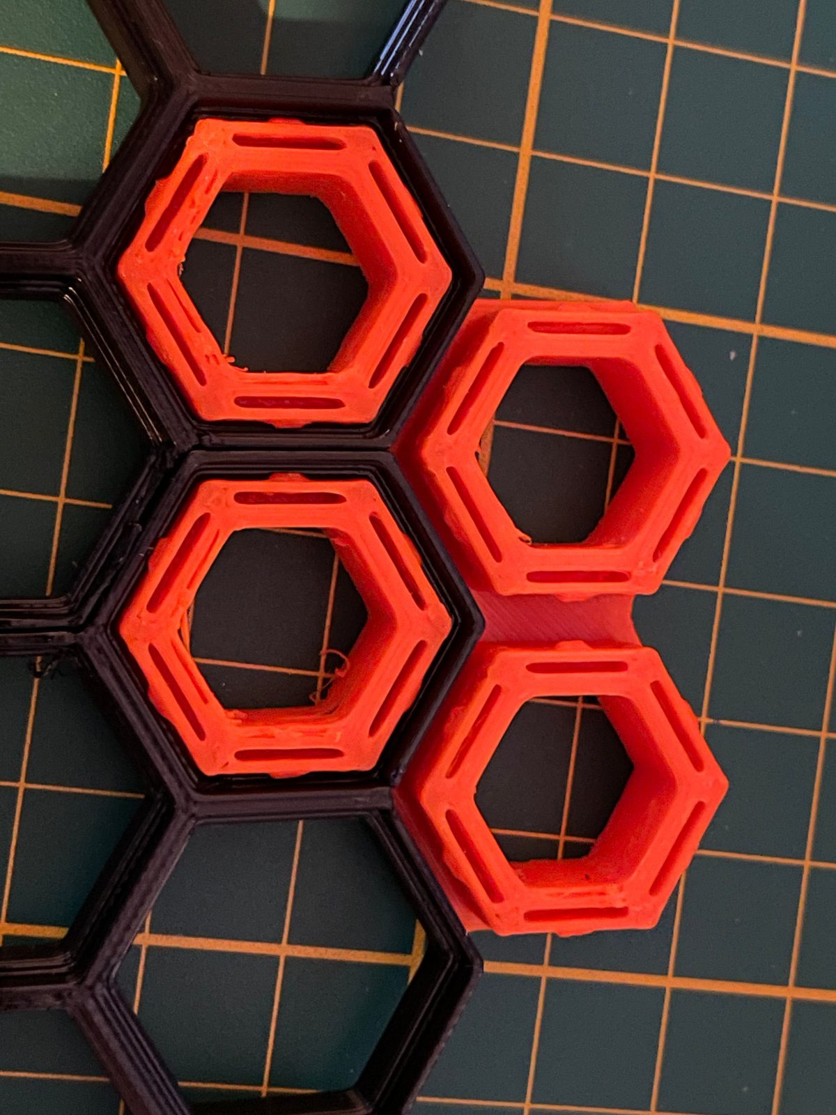 #75 Honeycomb storage wall — vue 39