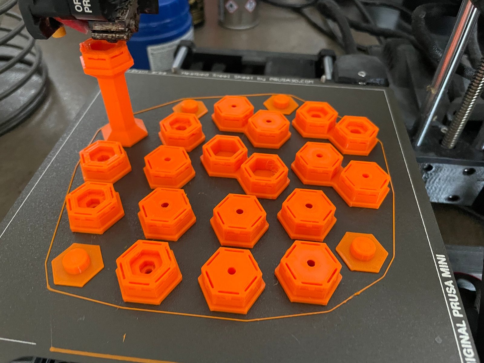#75 Honeycomb storage wall — vue 40