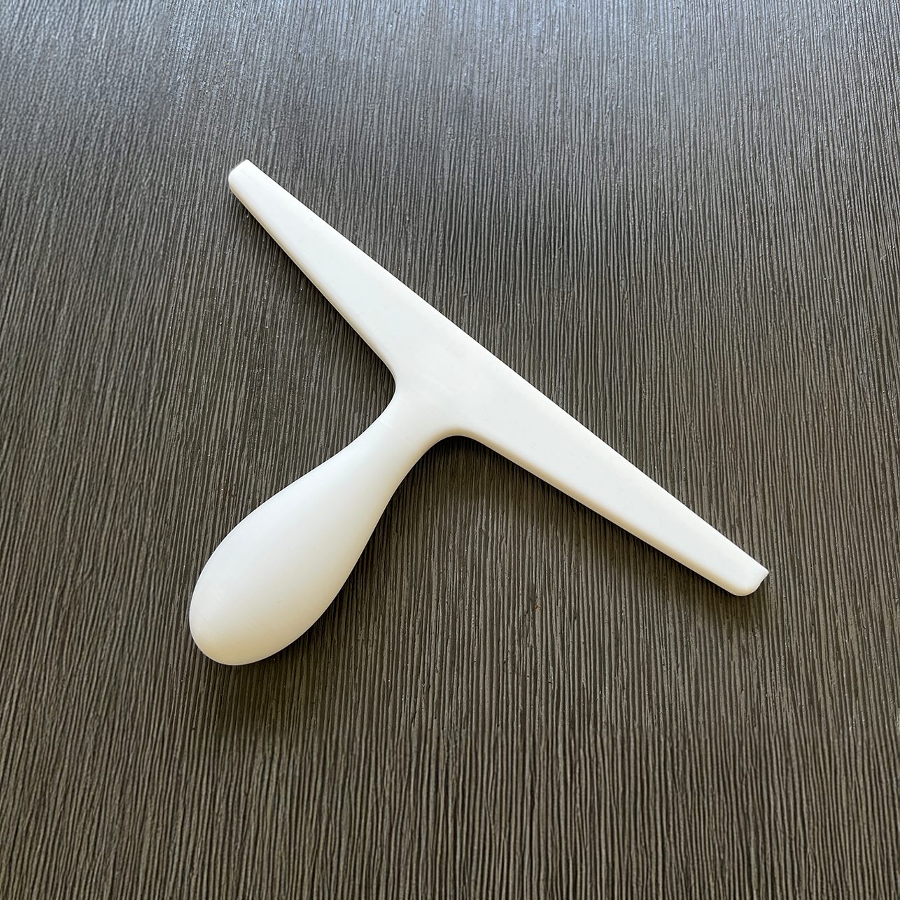 #77 Ergonomic Squeegee — vue 4