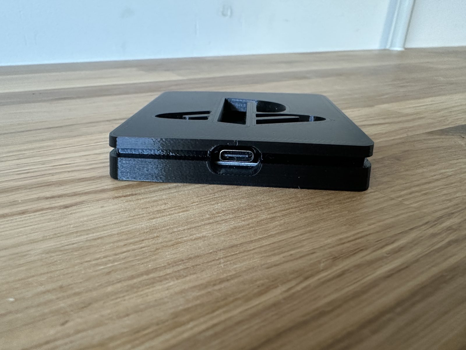 #81 Boîtier ESP32 Mini “PS4 Slim” — vue 4