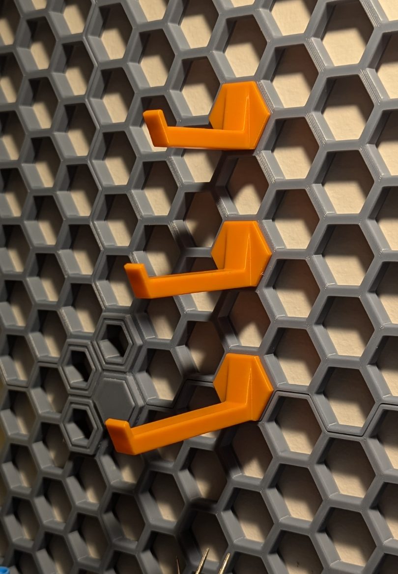 #82 Longer EZ-Lock Hooks For HSW — vue 3