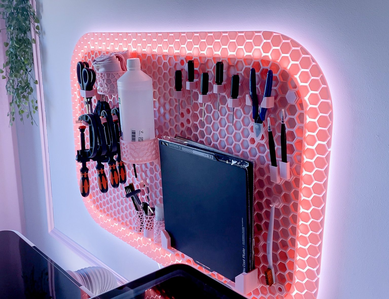 #83 Honeycomb storage wall with LED (HSW) — vue 4