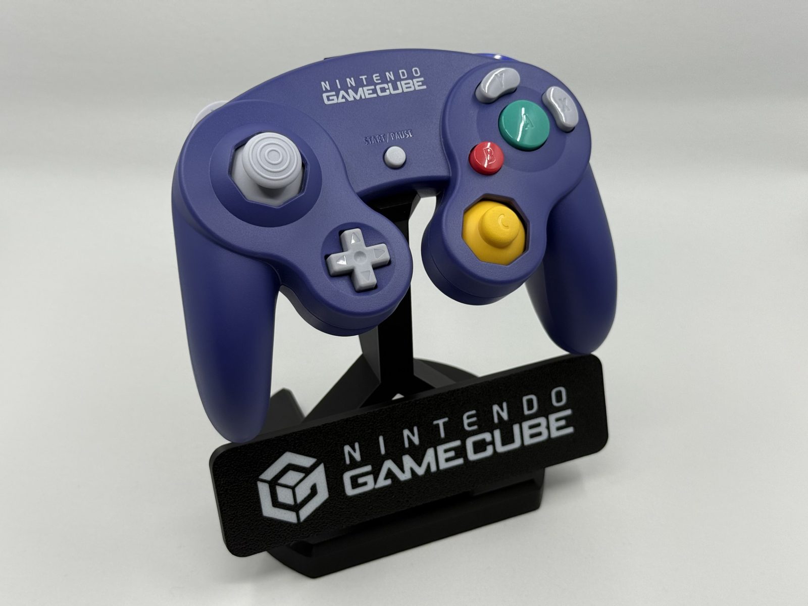#84 GameCube Controller Stand - Modular — vue 1