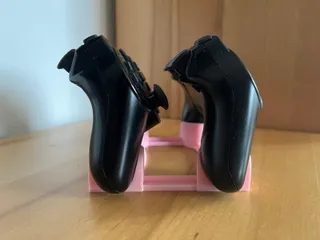 #91 Dual PS2 PS3 DualSense Controller Stand — vue 3