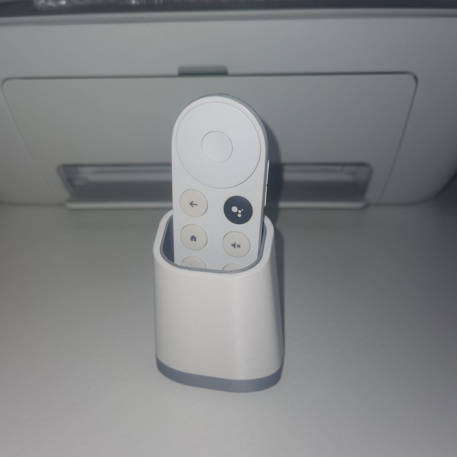 #92 Remote Control Holder — vue 9