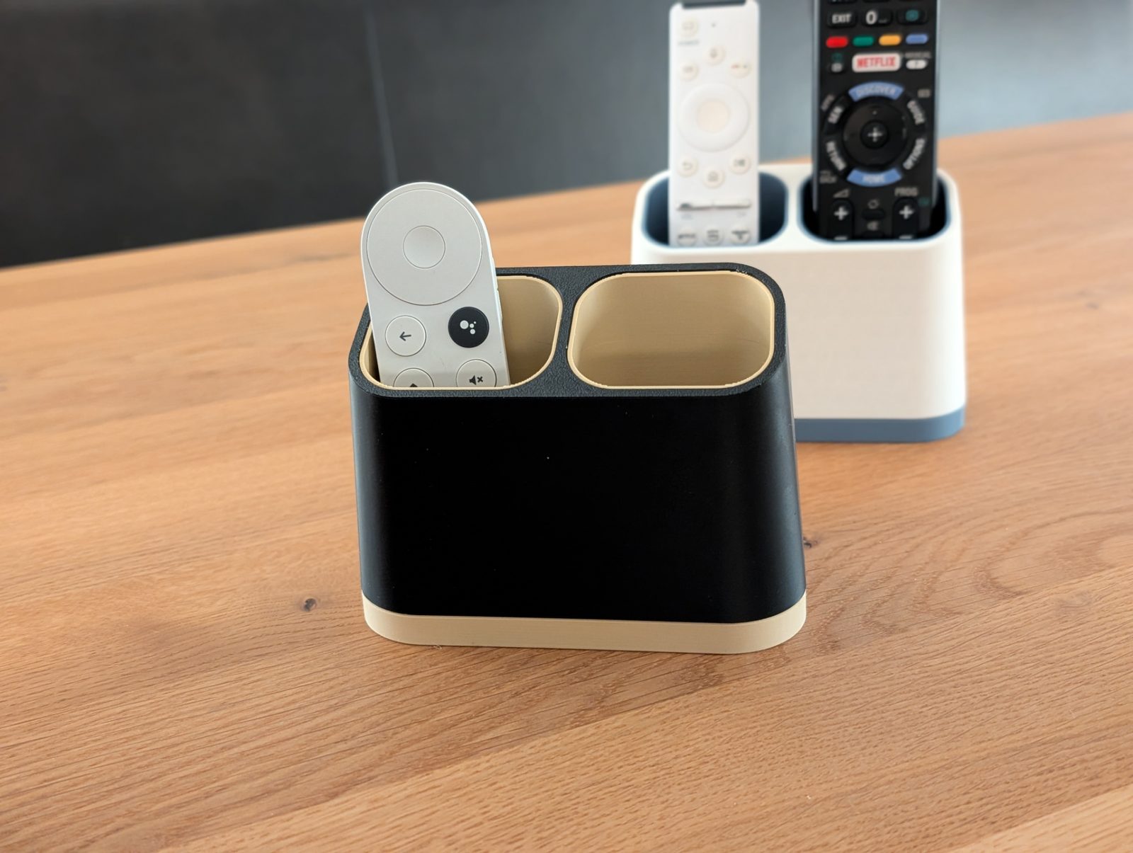 #92 Remote Control Holder — vue 15