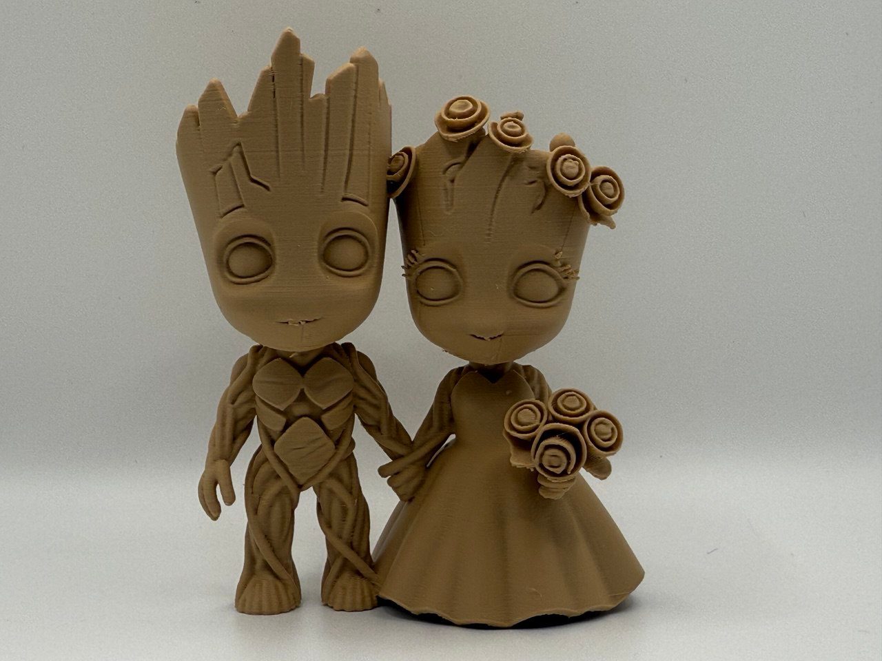 #94 Baby Groot de boda — vue 2
