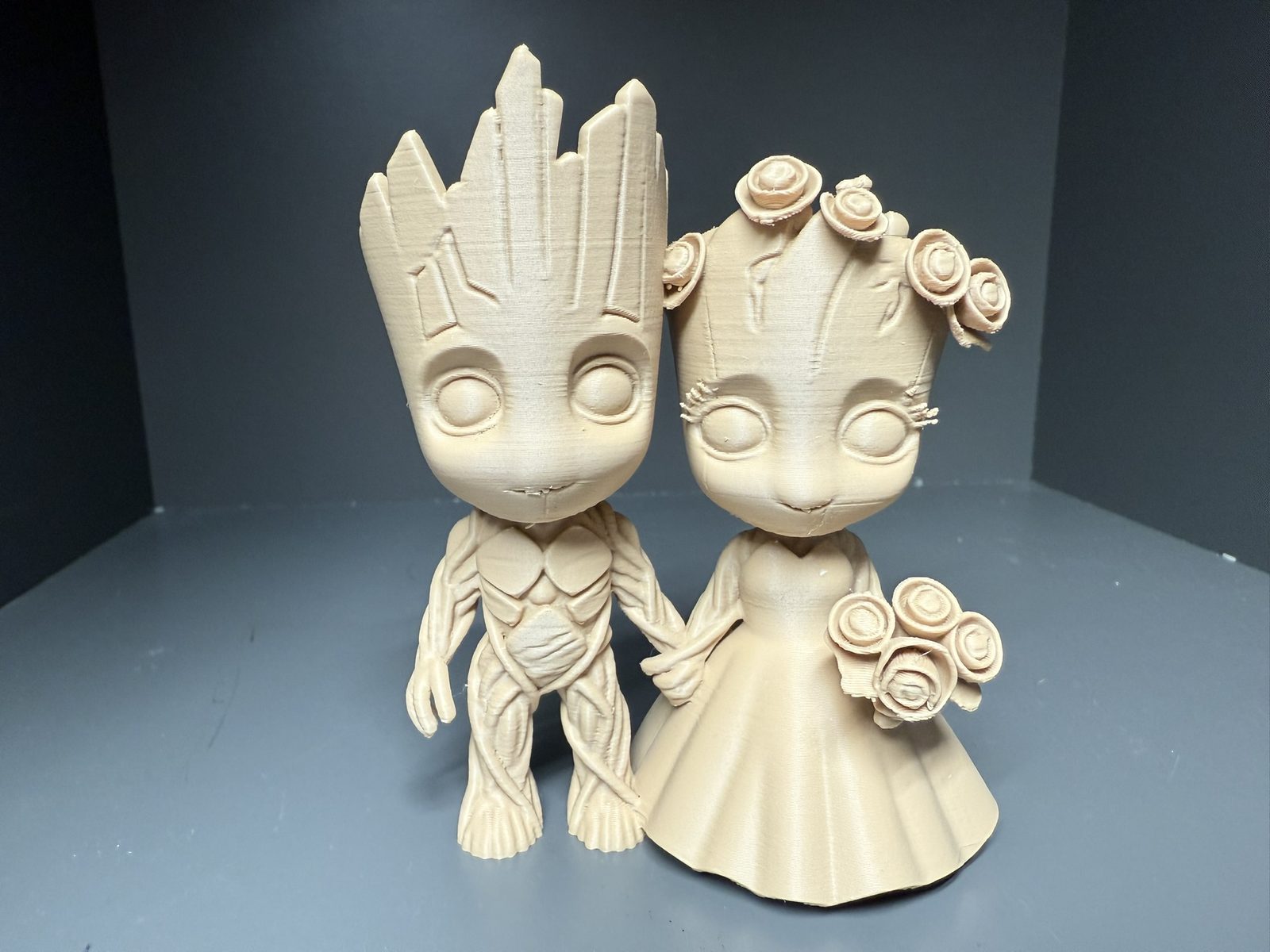 #94 Baby Groot de boda — vue 5