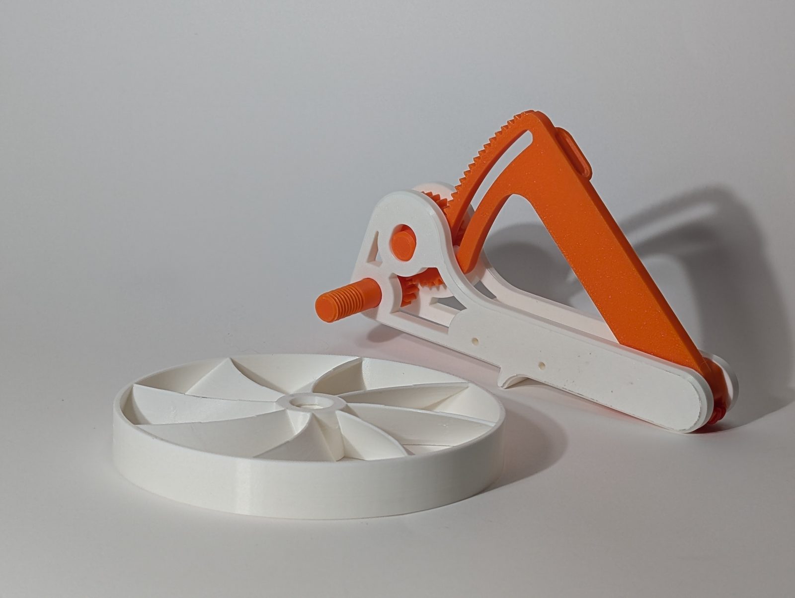 #100 Squeeze Powered Flywheel Fan — vue 8