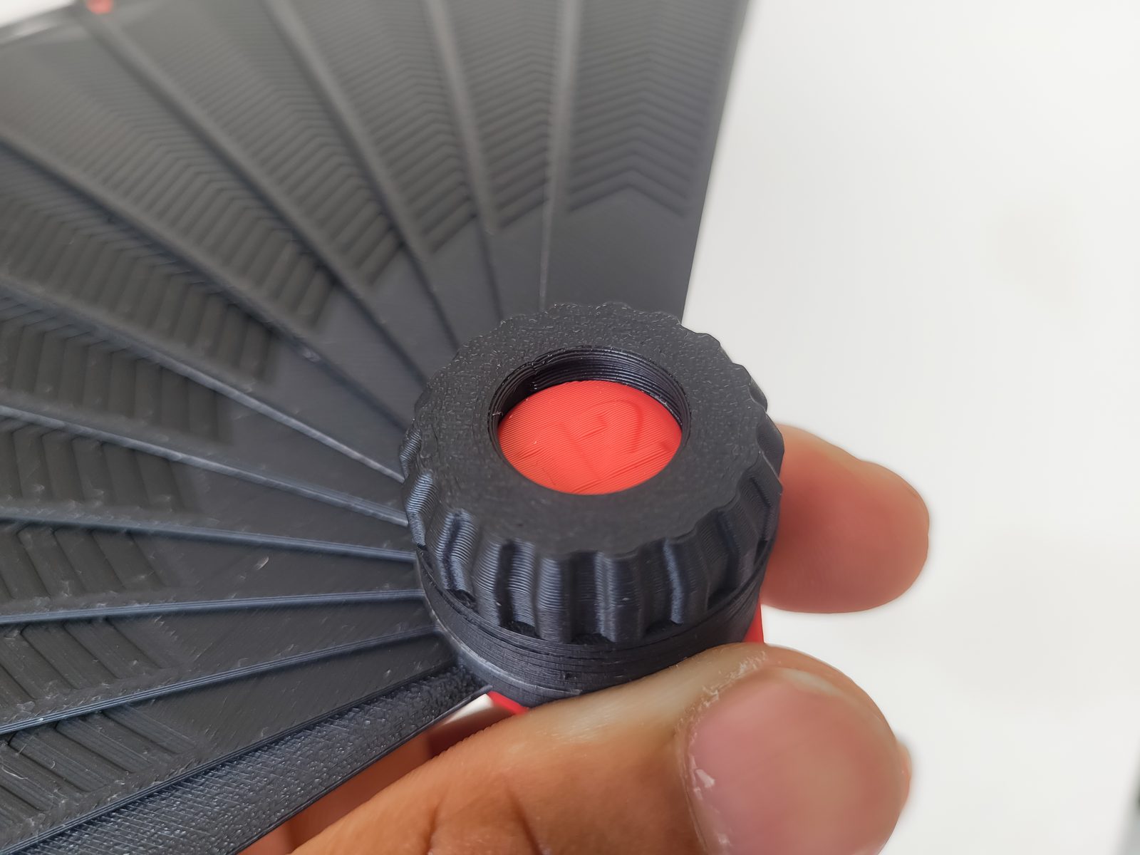 #101 Collapsible Handheld Fan — vue 3
