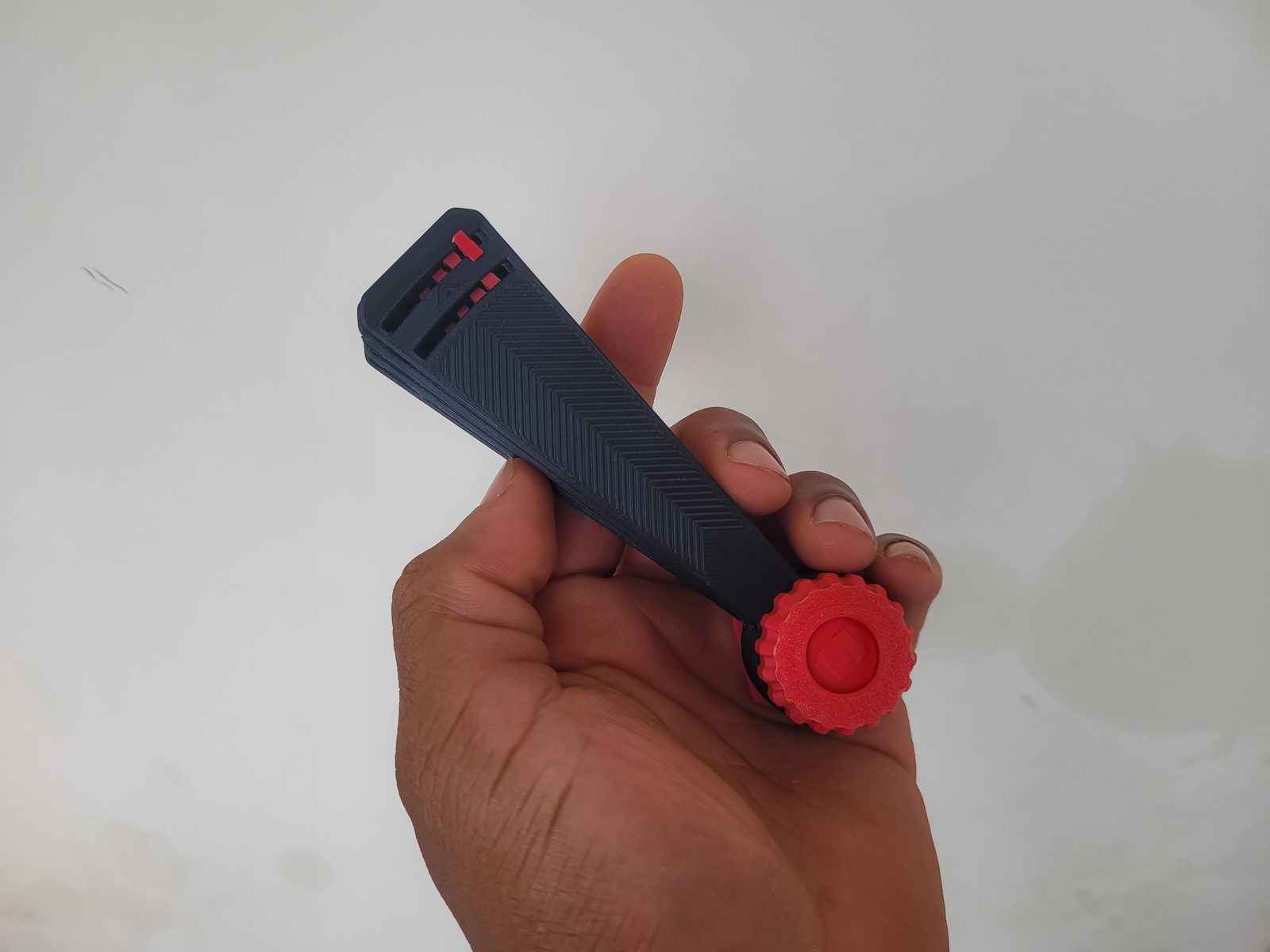 #101 Collapsible Handheld Fan — vue 19