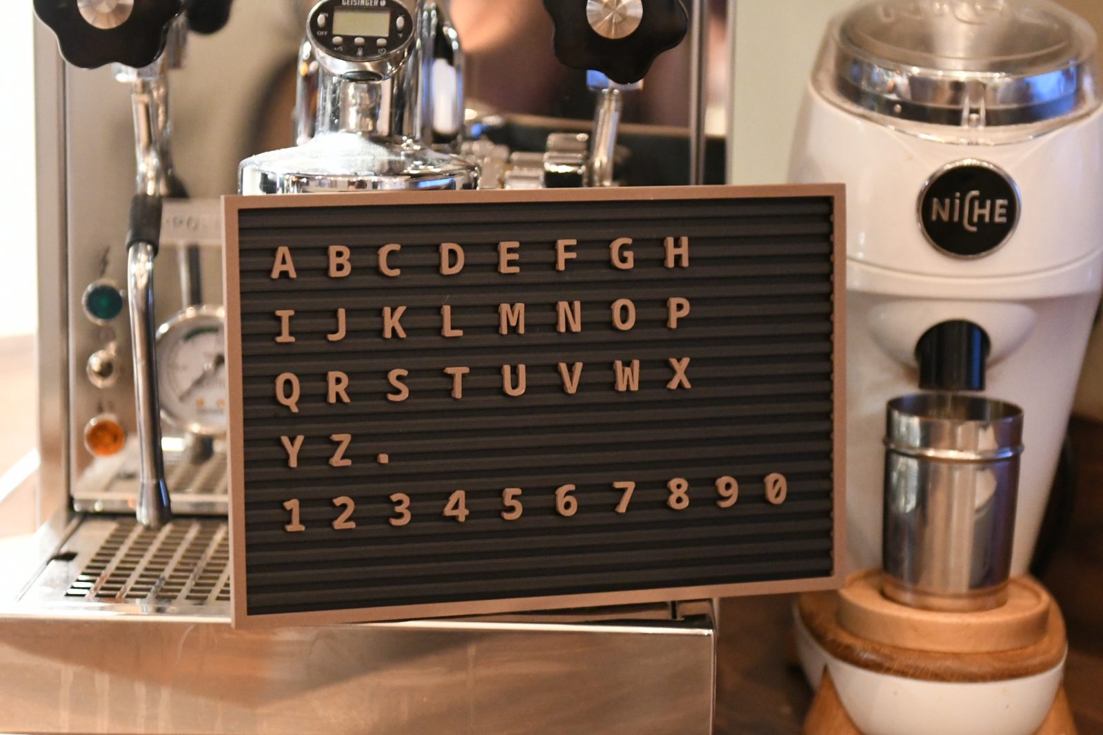 #102 Letter Board and sign board Maker — vue 2