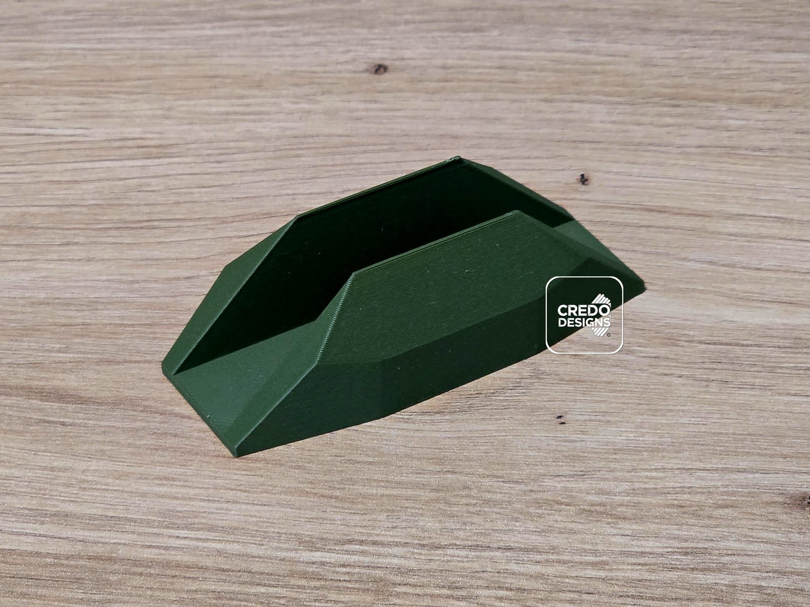 #116 Low Poly External SSD HDD Stand (size adjustable) — vue 4