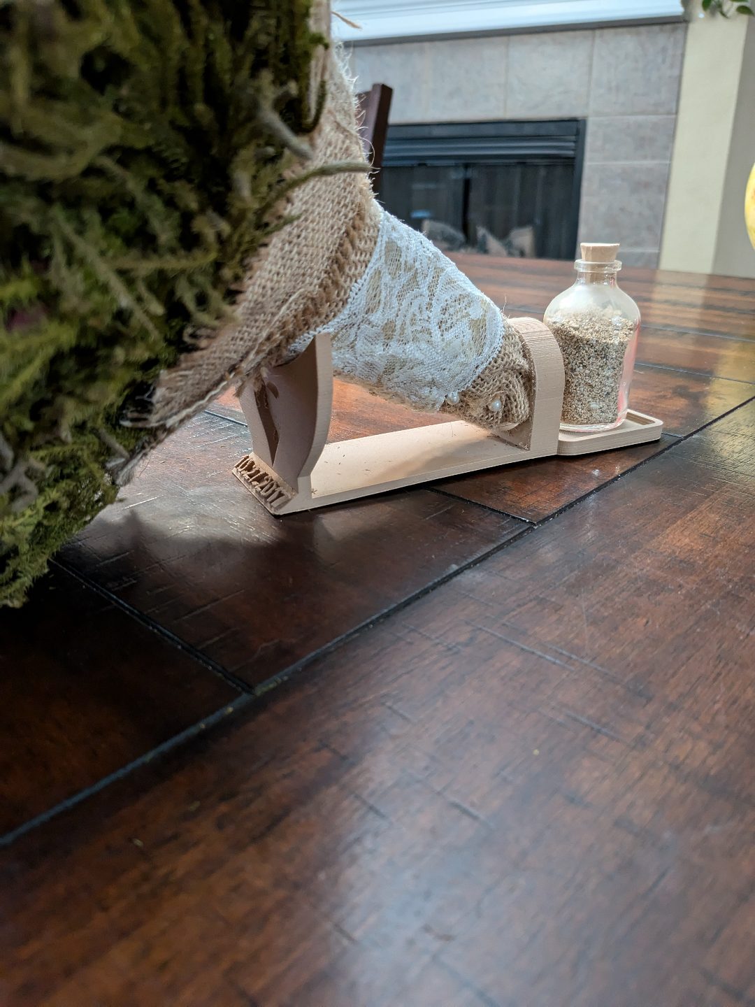 #116 Wedding flowers holder (custom text) — vue 4