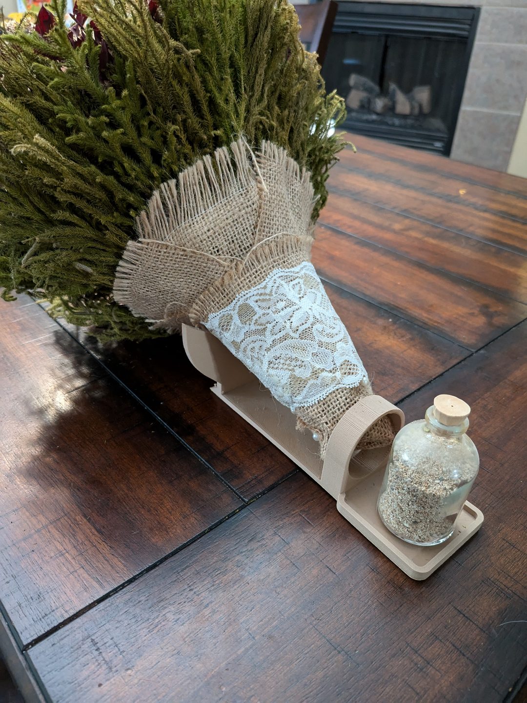 #116 Wedding flowers holder (custom text) — vue 5