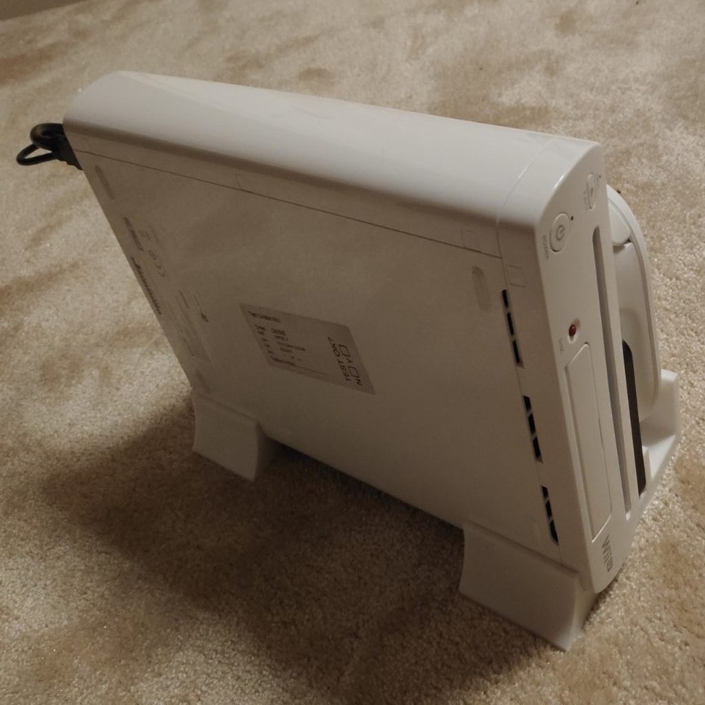 #119 Wii U All in One Stand - Console, Gamepad, USB HDD — vue 8