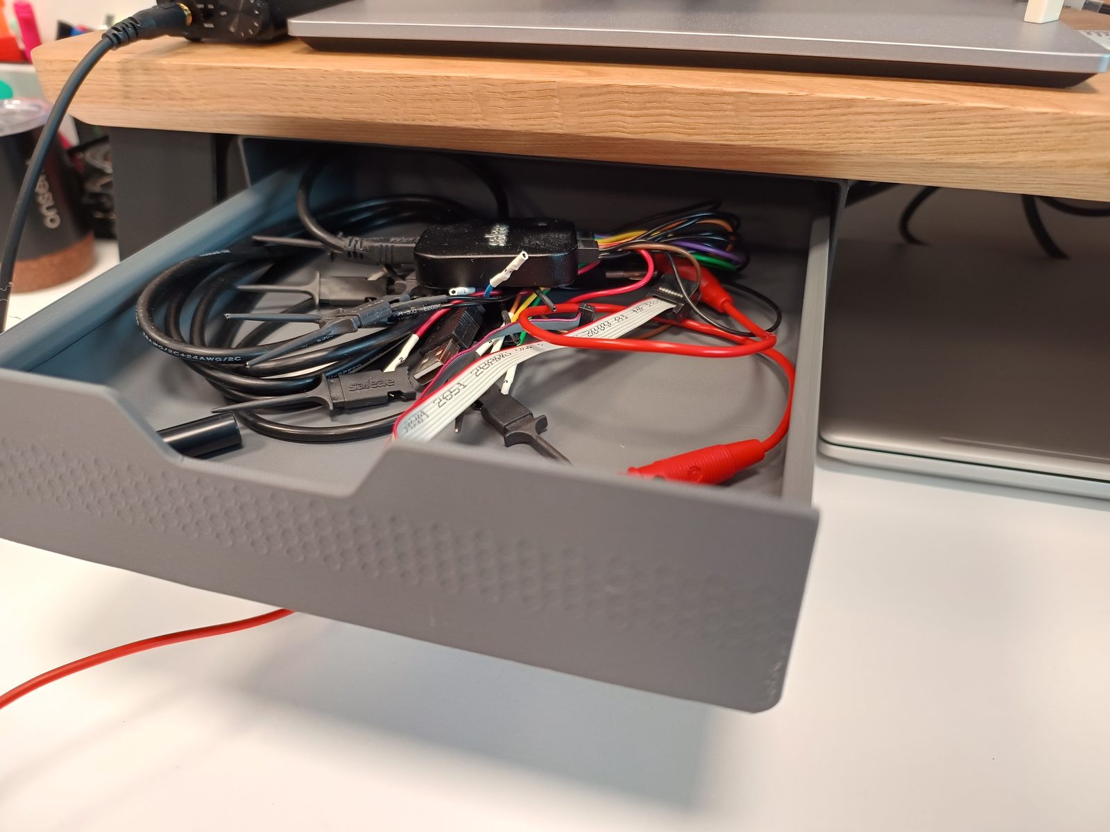#124 Drawer for Monitor Riser — vue 3