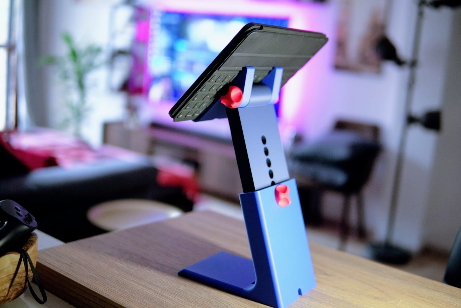 #130 TiltMate - Adjustable Tablet Stand — vue 8
