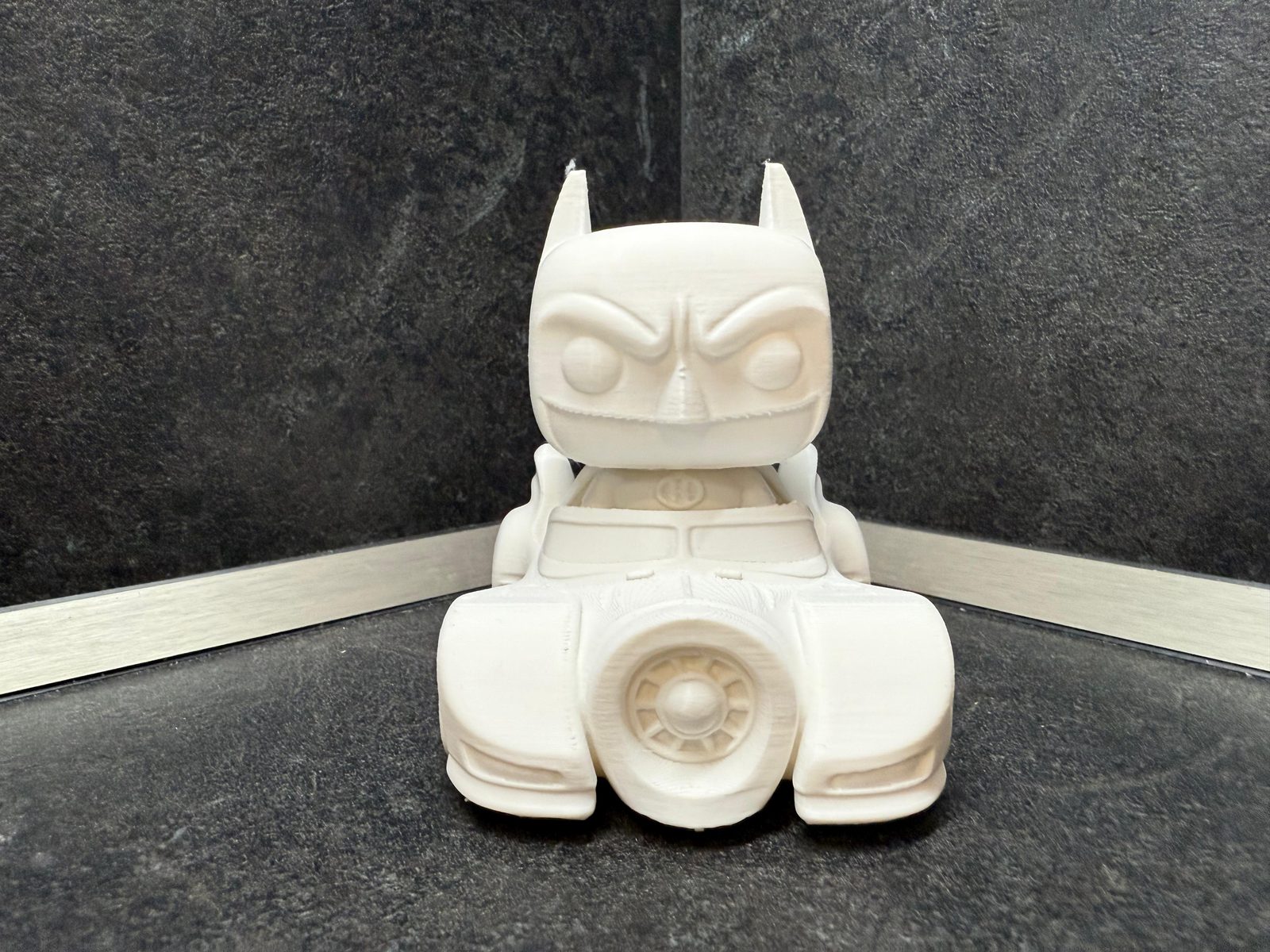 #138 Batman In The Car Character For Hand Coloring — vue 3
