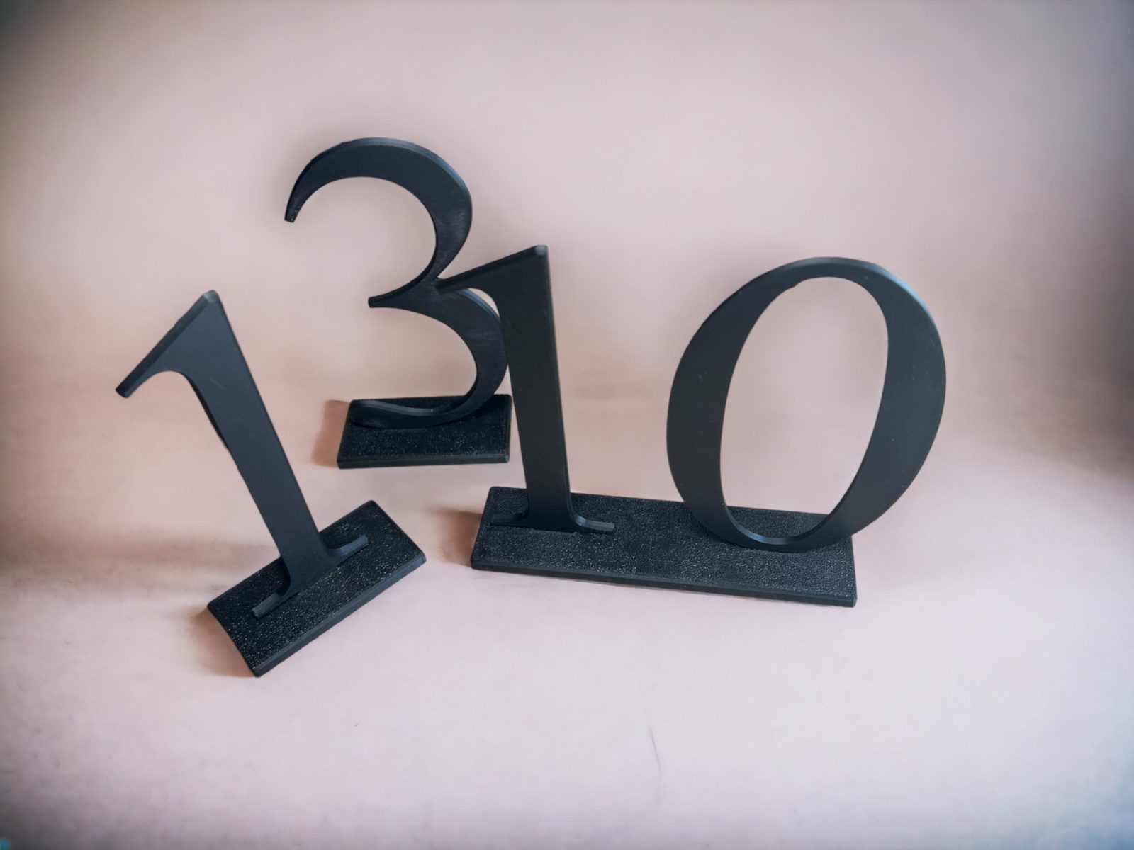 #150 Table Numbers with optional washer weights wedding — vue 5